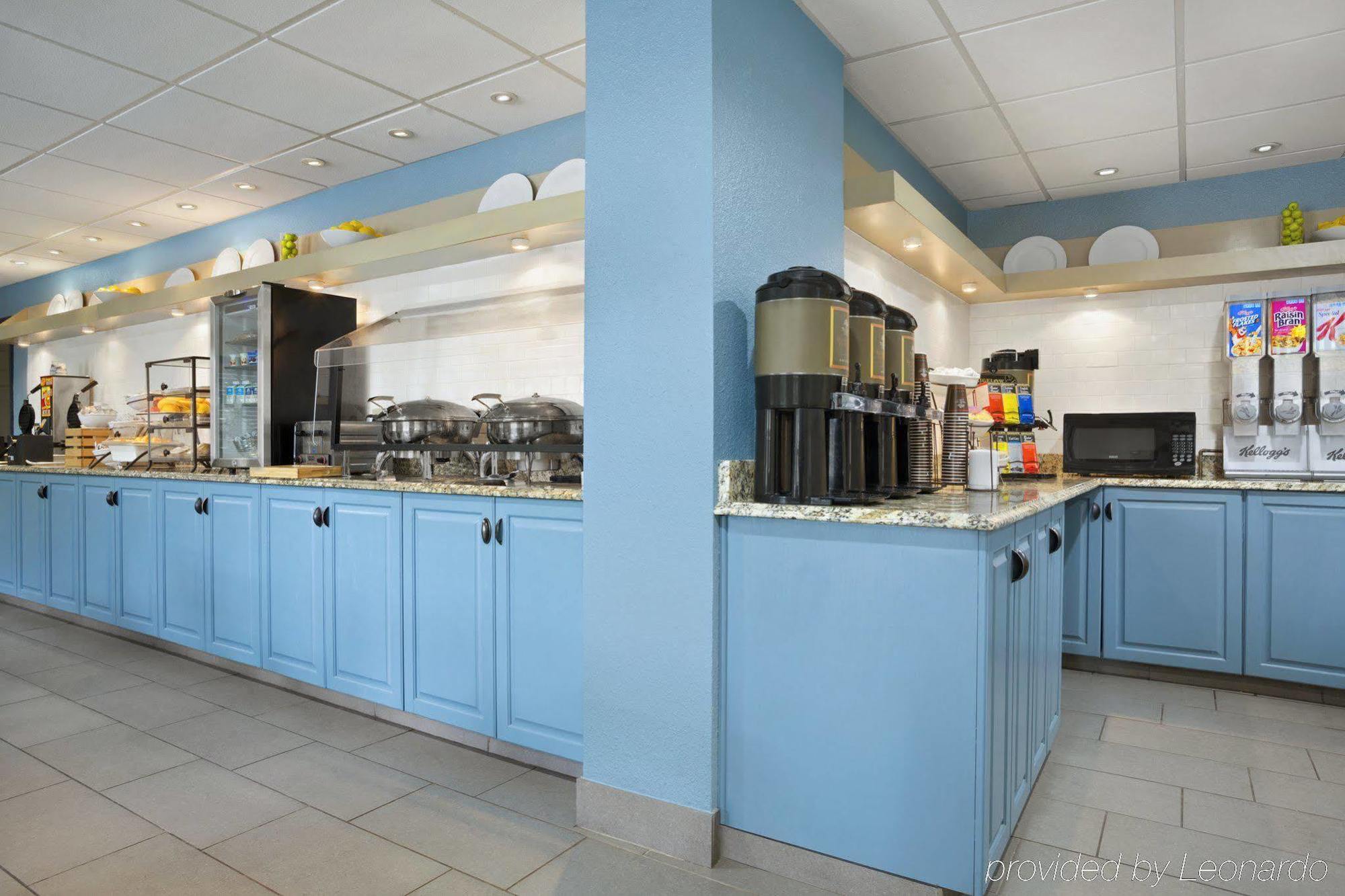 Country Inn & Suites By Radisson, Charlotte University Place, Nc ภายนอก รูปภาพ